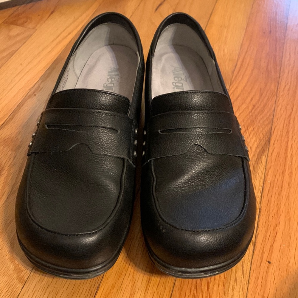 Alegria Loafers